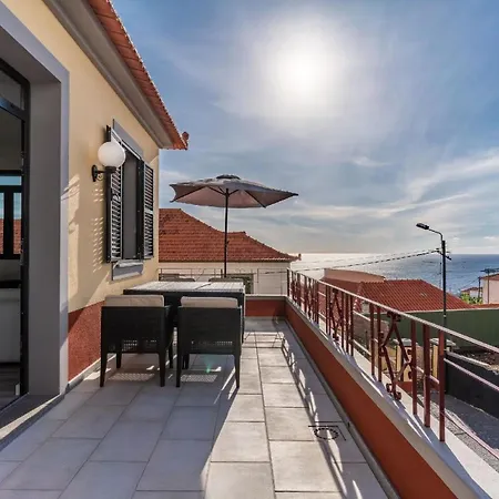 Ferienwohnung Fuer 4 Personen Ca 80 Qm In Funchal, Madeira Und Umgebung * Funchal (Madeira)